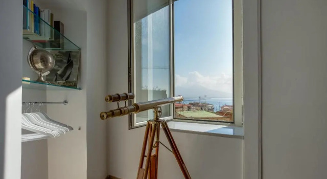 ALMA de TemplarsF - stunning design home with sea view and Terrace, Забронировать Отель Лунгомаре Карачоло Неаполь, рядом с Palazzo del Banco di Napoli
