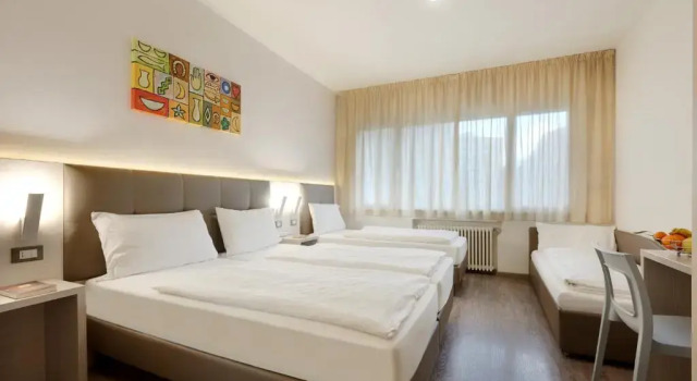 Четырёхместный номер Standard Hotel Ariston