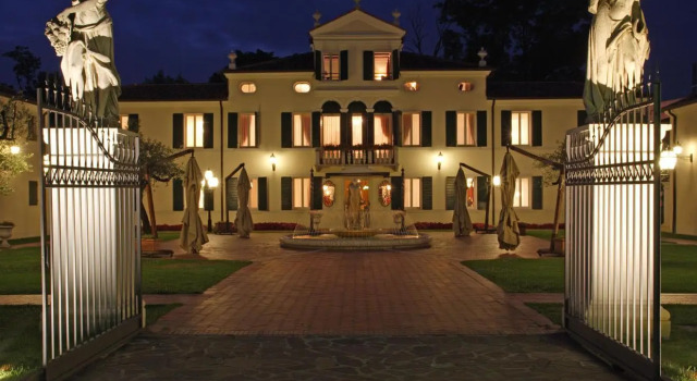 Полулюкс Relais Villa Fiorita
