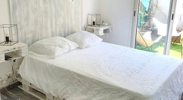 Apartment with One Bedroom in la Saline-Les-Bains, with Wonderful City View, Furnished Terrace And Wifi - 900 M From the Beach