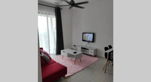 Hibiscus Suite,Tiara Imperio