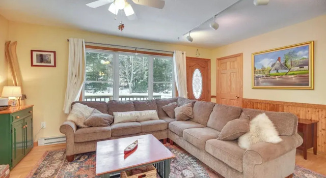 1 Mi to Sugarbush Resort: Dog-friendly Home!, Book Feriehus Mad River Valley USA