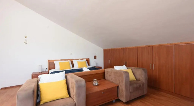 Студия-апартаменты Sunset Beach Suites