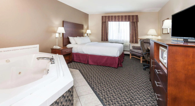 Люкс Days Inn by Wyndham Imlay City