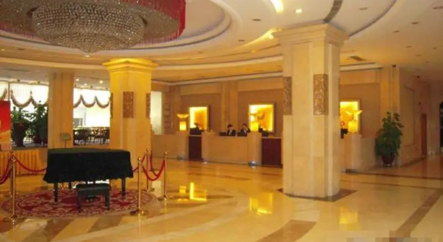 Mankedun Hotel (Guangzhou Sanyuanli Metro Station), Забронировать Отель Отели Гуанчжоу с парковкой, рядом с Guangzhou Baiyun Wanda Plaza, Парковка