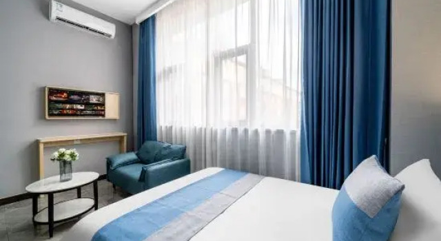 Люкс Business Pod Choice Hotel (Shanghai Huanqiugang Jinshajiang Lu Road)