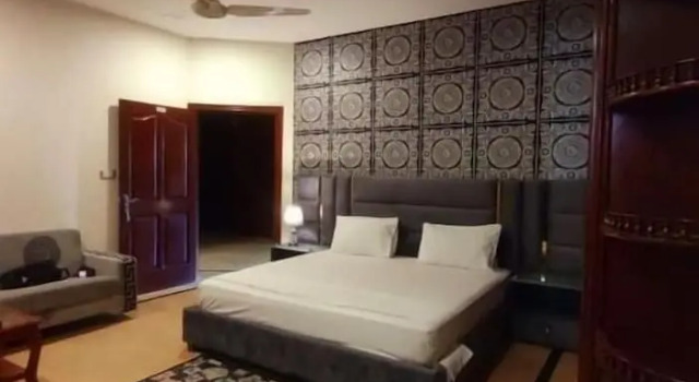 Madcrew Lodge