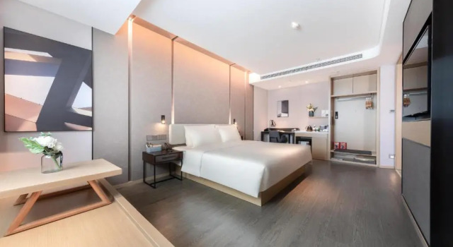 Люкс Deluxe Atour Hotel Wuhan Yellow Crane Tower