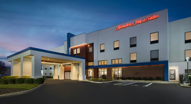 Hampton Inn & Suites Birmingham-Pelham (I-65), Book Hotel Hoteller i Pelham med pool, Swimmingpool
