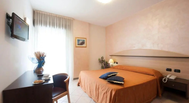Четырёхместный номер Standard Hotel Le Ginestre