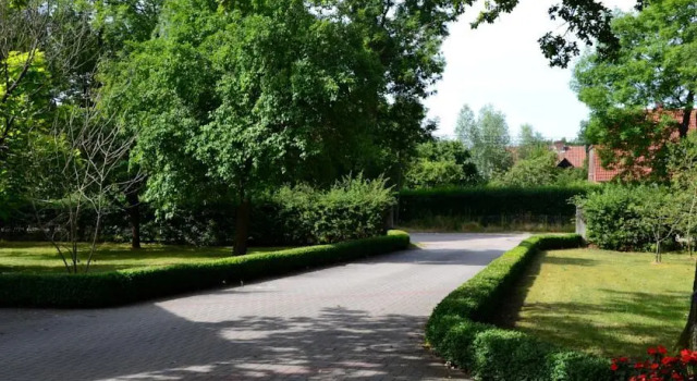 Schniers Hof, Book Hotel Burgwedel Lower-Saxony
