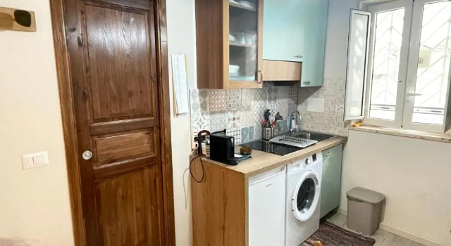 Trevisani Central Station Apartment, Забронировать Апартаменты/квартира Отели в центре Бари, в центре