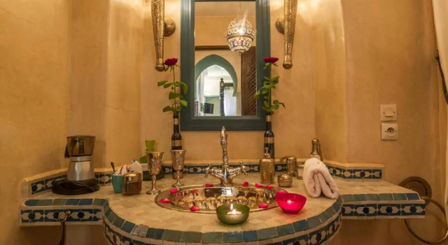 Camera Standard Riad Anabel