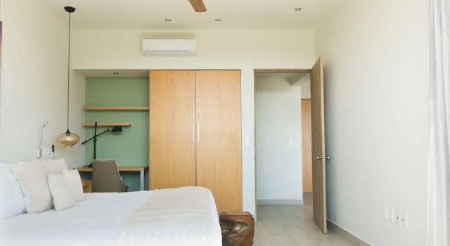Opal 304 Great Location Service and Stay