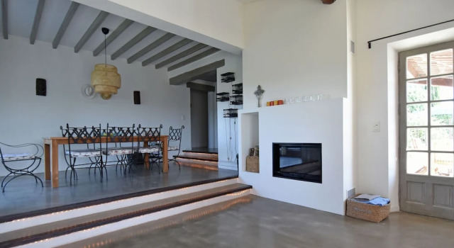 Luxurious Villa in Roussillon With Private Swimming Pool, Rezervasyon Villa Roussillon kır evleri, Küçük Ev