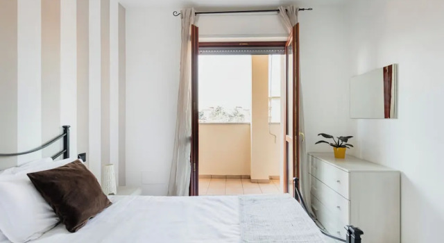 Апартаменты Standard c 1 комнатой с балконом HQ Aparthotel Milano Inn - Smart Suites