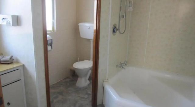 Семейные апартаменты Cromwell Motel