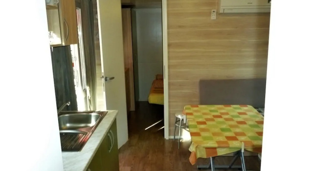 Mobile Home Pisak-directly on the Pebble Beach, Забронировать Отель Отели Селине с парковкой, Парковка