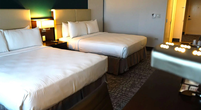 Полулюкс Costa Bahia Hotel, Convention Center and Casino