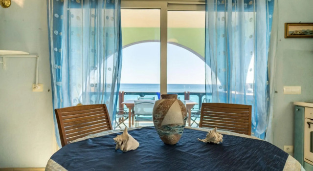 Villa Emanuela 1 Luxury SEA EDGE-V.EMANUELA TRILO 1