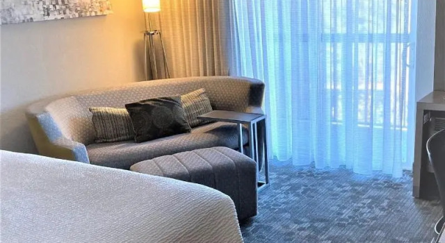 Двухместный номер Standard Courtyard by Marriott Raynham