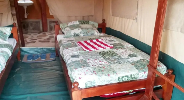 Тент Ruhija Community Rest Camp