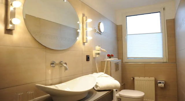 Номер Economy Hotel Rheinischer Hof