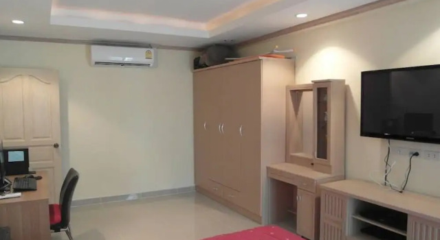 Jomtien Beach Condominium A2 F12 R13, Забронировать Апартаменты/квартира Джомтьен-Бич Паттайя