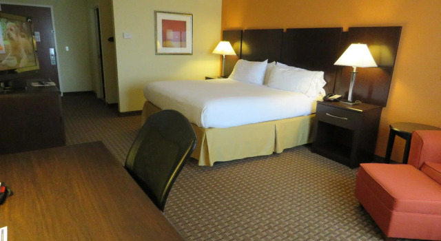 Двухместный номер Standard Holiday Inn Express Hotel & Suites Bartlesville by IHG