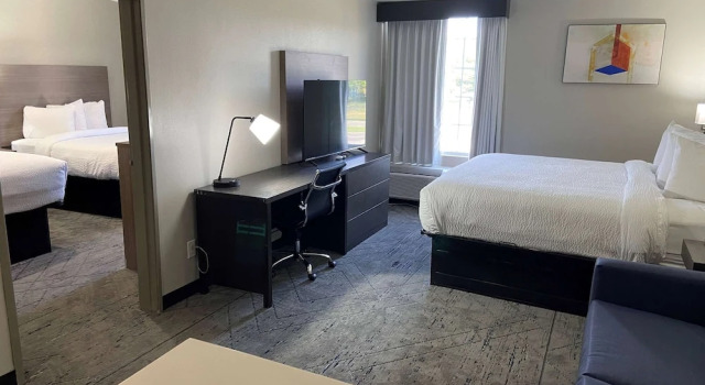 Люкс Days Inn & Suites by Wyndham Tahlequah
