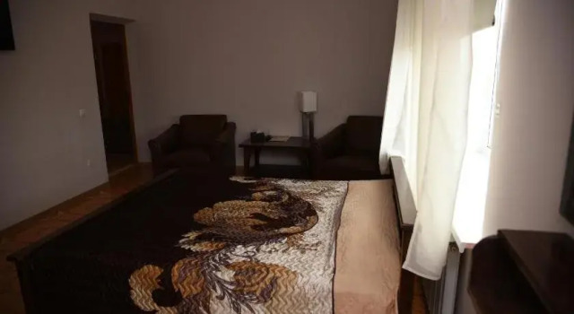 Mini Hotel Krepost, Забронировать Мини-отель Ворошиловский район Ростов-на-Дону, рядом с Парк Дружба