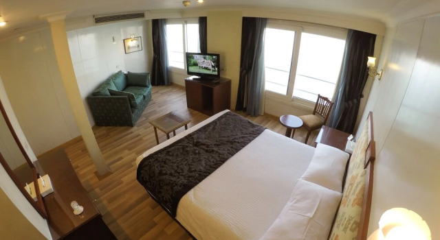 MS Nile Azur, Luxor-Luxor 7 Nts Cruise Sat-Sat, Забронировать Отель Отели Аль-Луксора с парковкой, Парковка