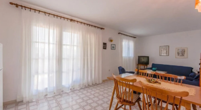 Apartment Neven