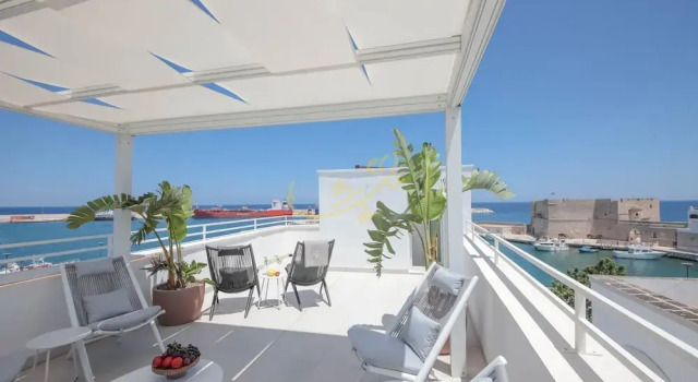 Trulli&Dimore - Palazzo Maris, Book Apartment Monopoli Bari Province