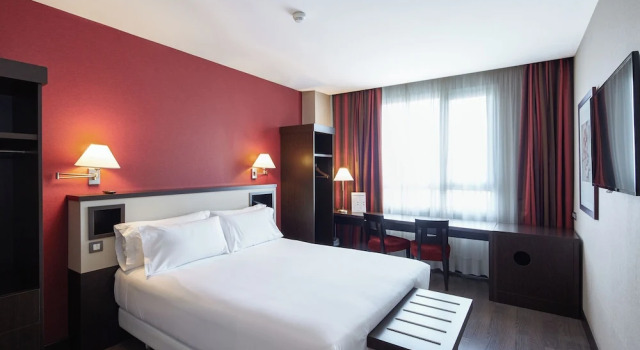 Двухместный номер Classic Sercotel Sant Boi
