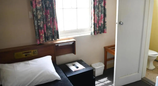 Четырёхместный семейный номер Standard Castlereagh Hotel
