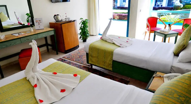 Номер Standard Falcon Hills Hotel