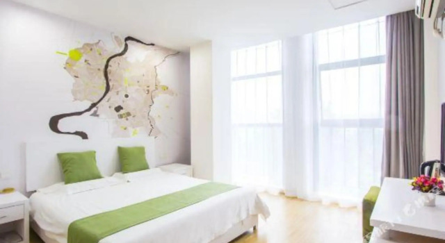 Bai  Ke Sheng  Hotel, Prenota Hotel Jiaxing Zhejiang