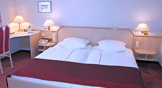 Hotel Garni, Prenota Hotel Burghausen 