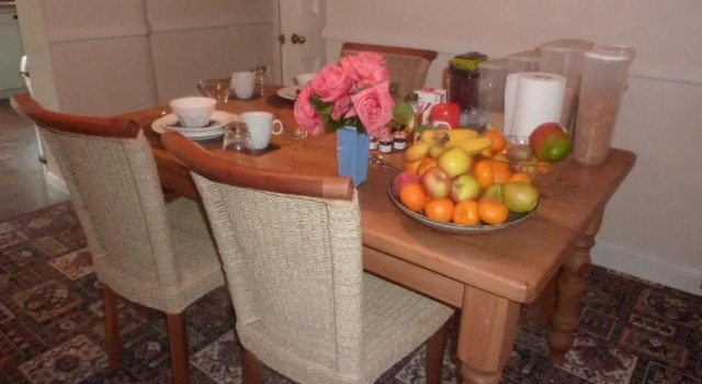 Номер Standard Endearing Edwardian House in Quaint Deal, Kent