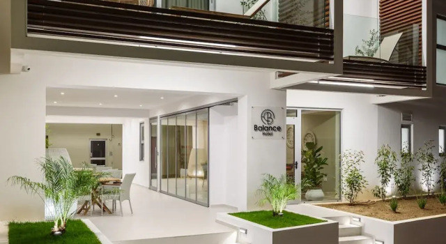 Balance Hotel, Забронировать Отель Отели Ханья с парковкой, рядом с Мечеть Киутсука Хасана, Парковка
