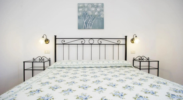 Apartment Two-room number 5 on the seafront of Morcone-MORCONE BILO N° 5