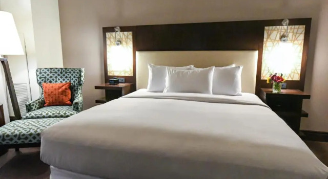 Двухместный номер Hilton Dallas/Plano Granite Park