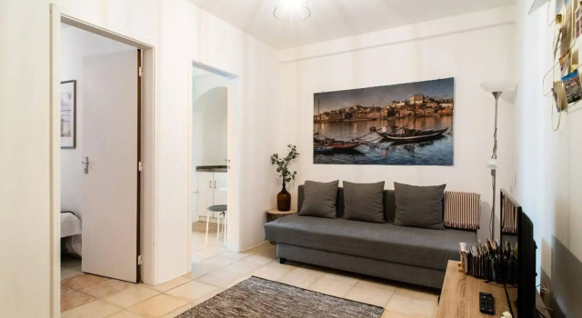 One bedroom appartement with wifi at Porto 3 km away from the beach, Забронировать Апартаменты/квартира Порту Регион Порту, рядом с Канатная дорога Гайя