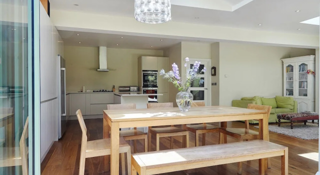 Tranquil in South West London, Забронировать Отель Бизнес-отели Лондона, рядом с Ист Патни, 4* 5*