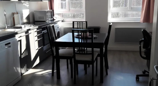 9 Rue du Molinel, Rezervovat Hotel Hotely v Lille s bazénem, poblíž Nákupní centrum Euralille, Bazén