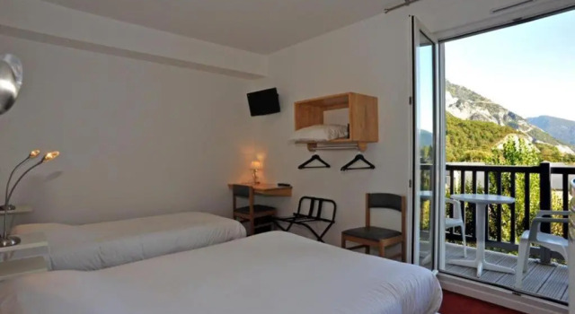 Номер Standard Hôtel Chez Pierre dAgos