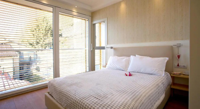 Executive Penthouse Como Condo, Забронировать Отель Отели Комо с парковкой, рядом с Площадь Кавур, Парковка