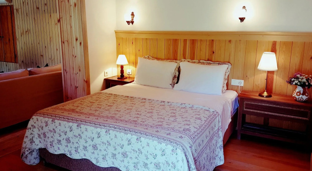 Tranquilla River Lodge - Adults Only