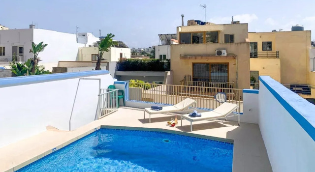 Merill Pool and Sea Penthouse Apart 7, Buchen Sie Hotel Hotels & Unterkünfte in Mellieħa, Hotel
